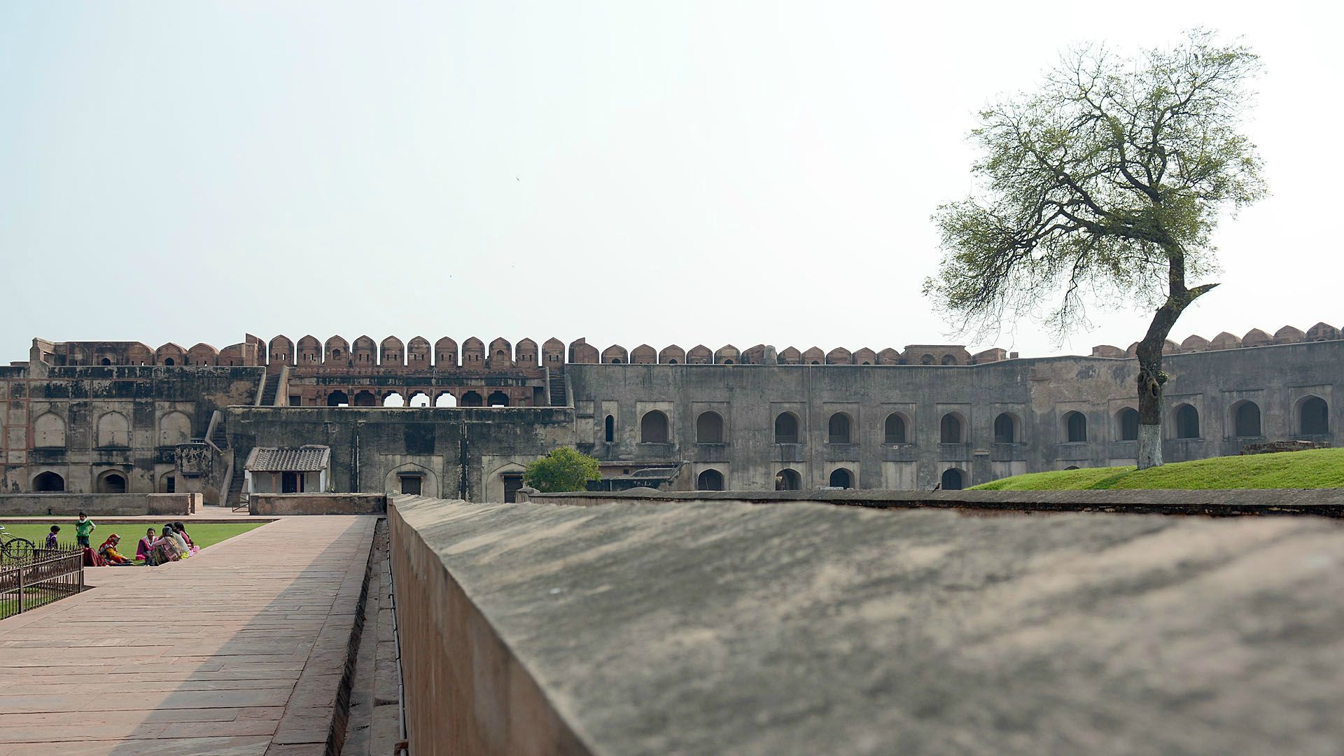 Fort Agra (Czerwony Fort) - zespół budowli fortecznych (wewnątrz pałacowych) z czerwonego piaskowca